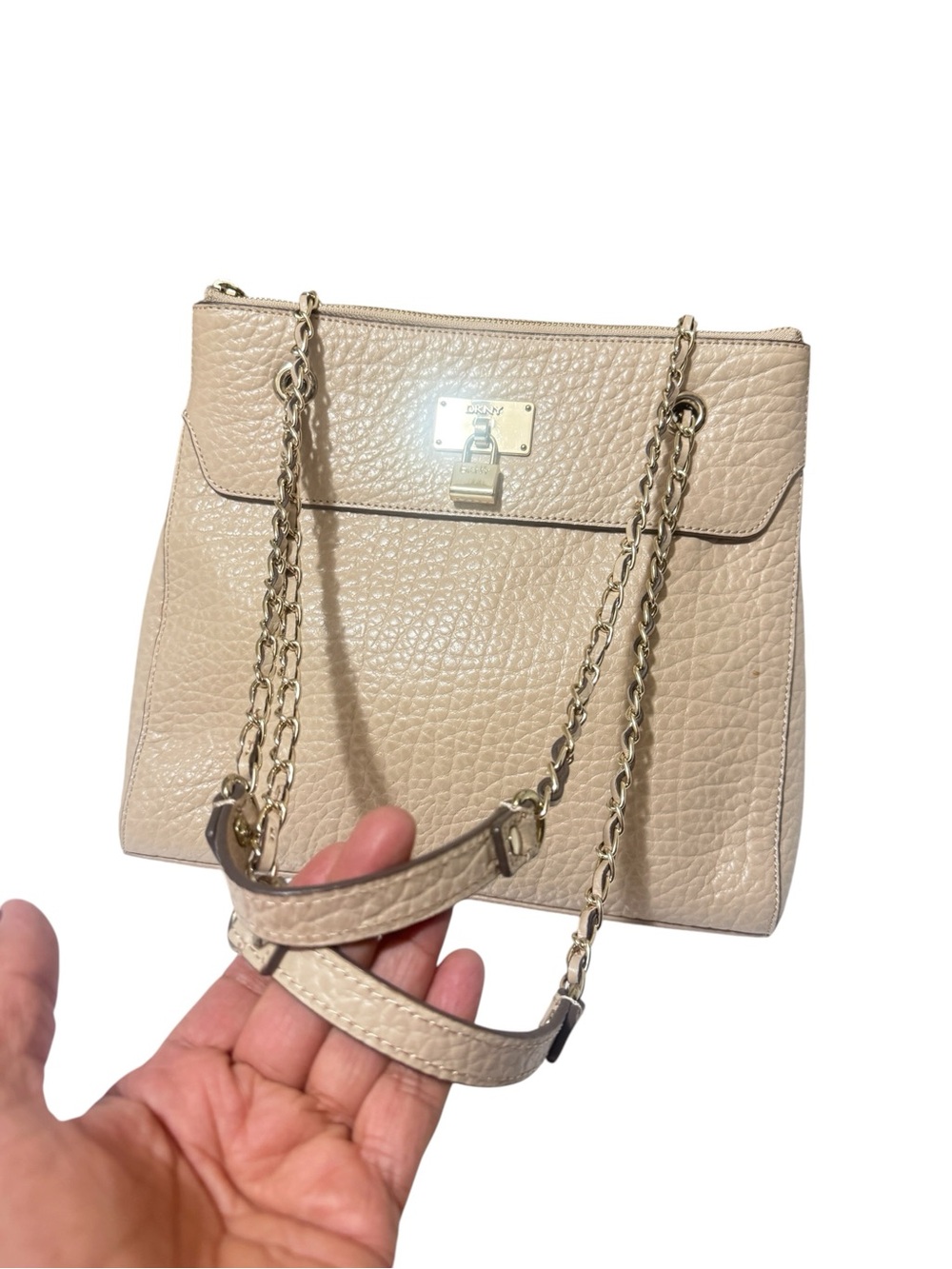 DKNY, beige/ nude pebbled leather with chain strap Handle retail price $250 - Picture 4 of 16